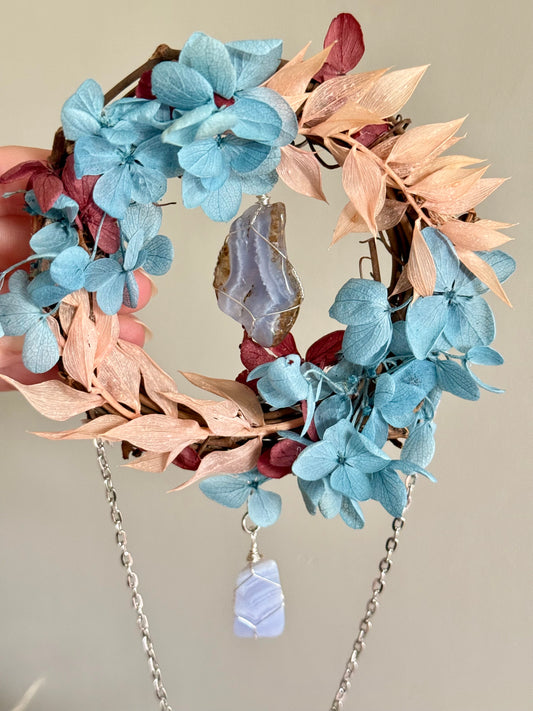 10cm Blue Lace Agate Wreath