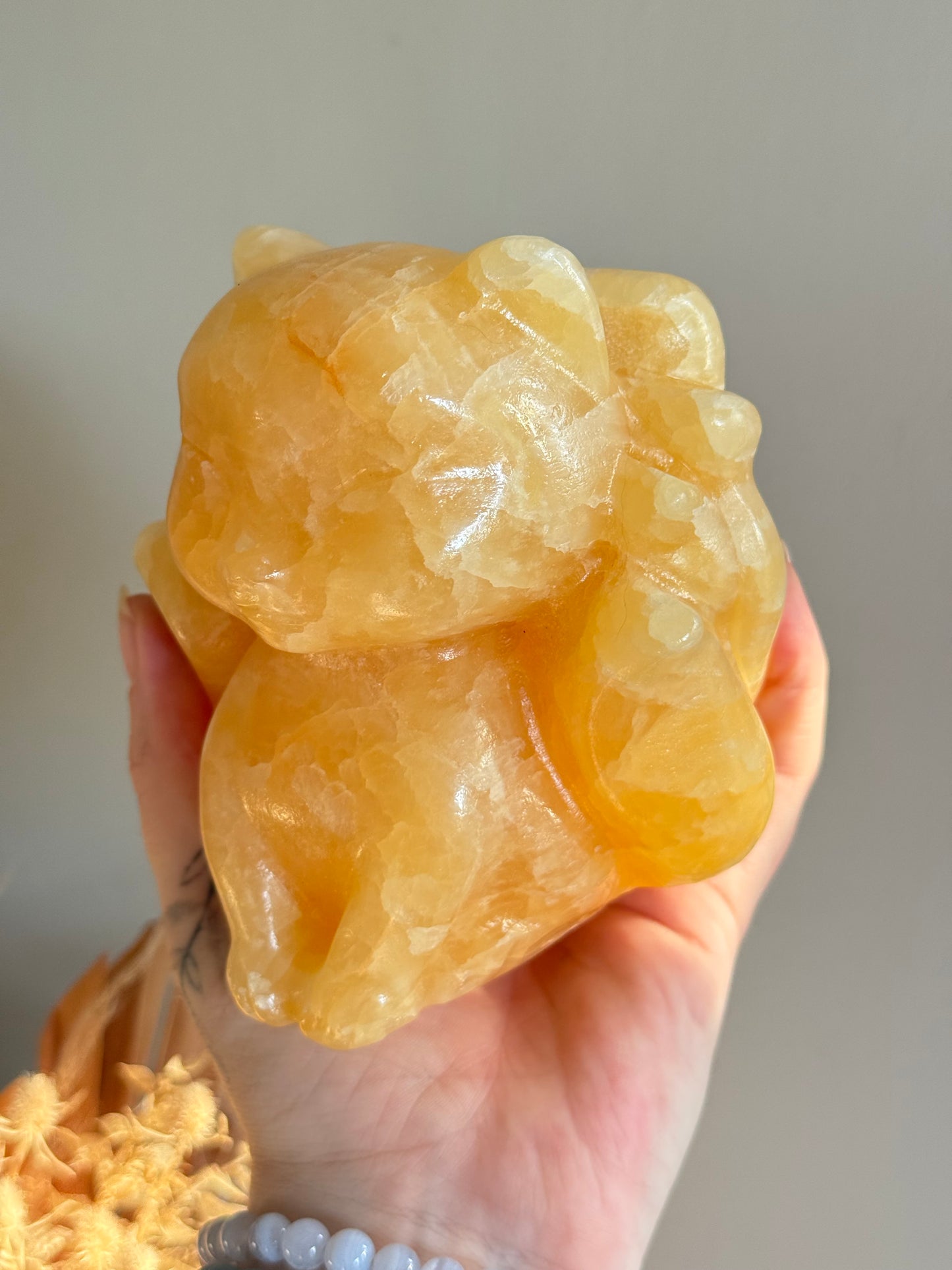 Calcite 9 Tail Fox / Kitsune