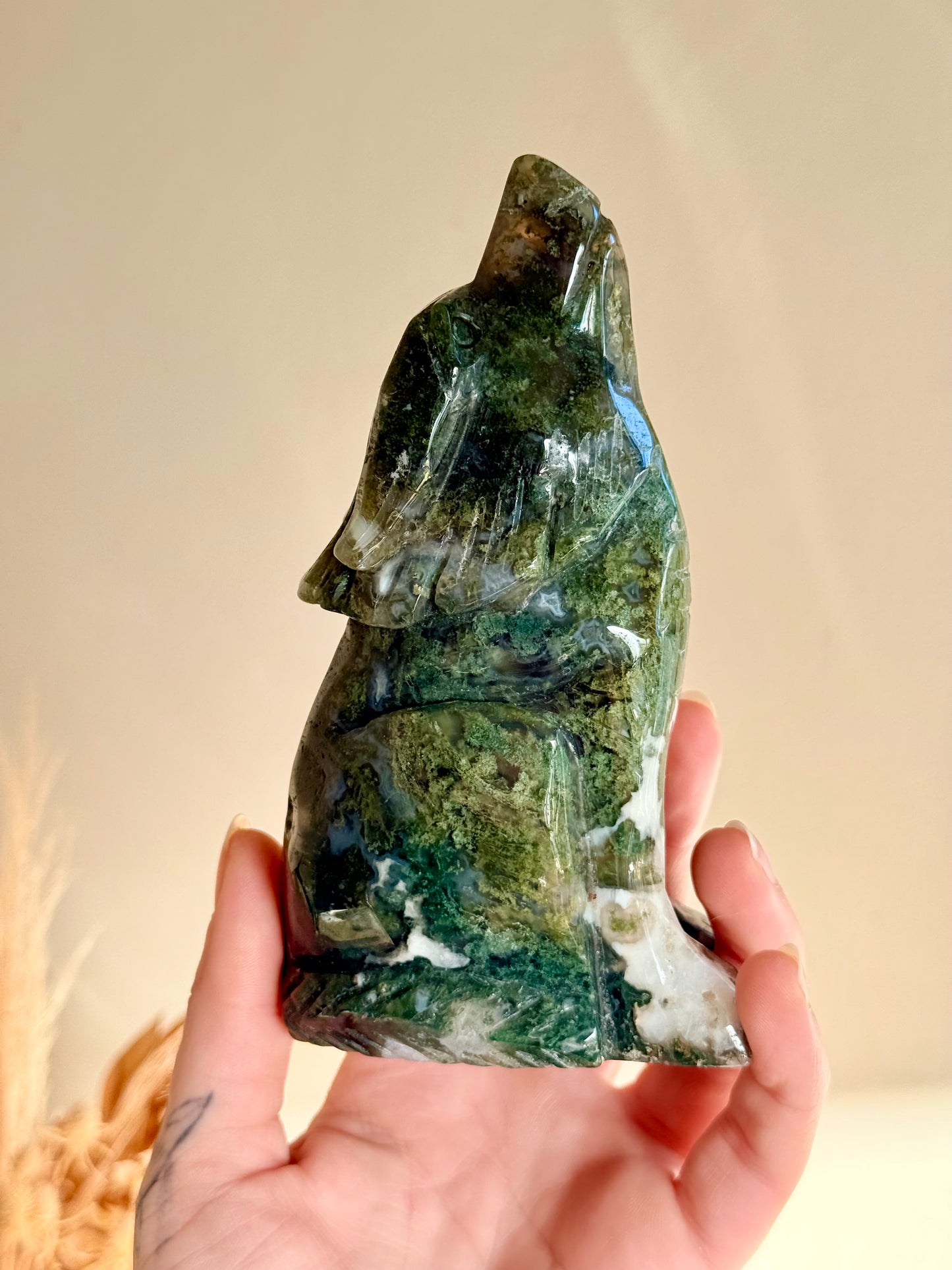 Moss Agate Wolf