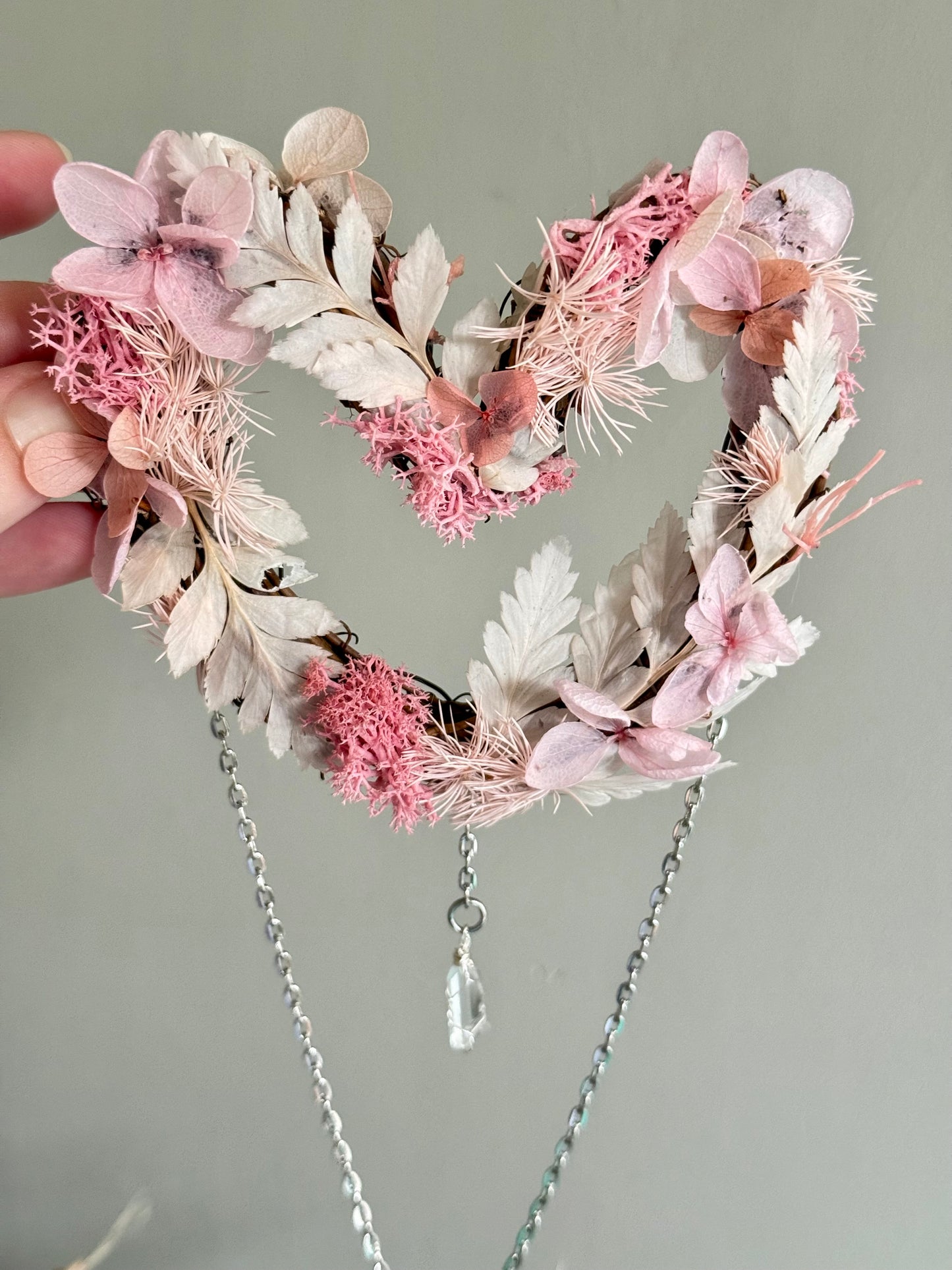 10cm Quartz Heart Wreath