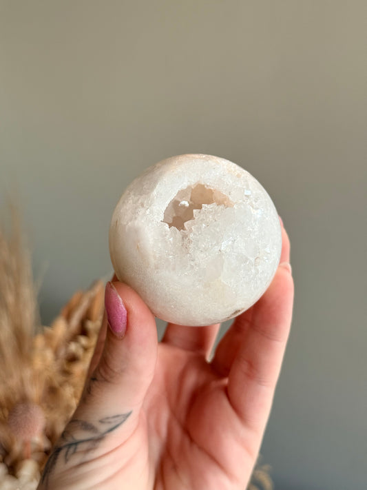 Quartz Cluster Sphere