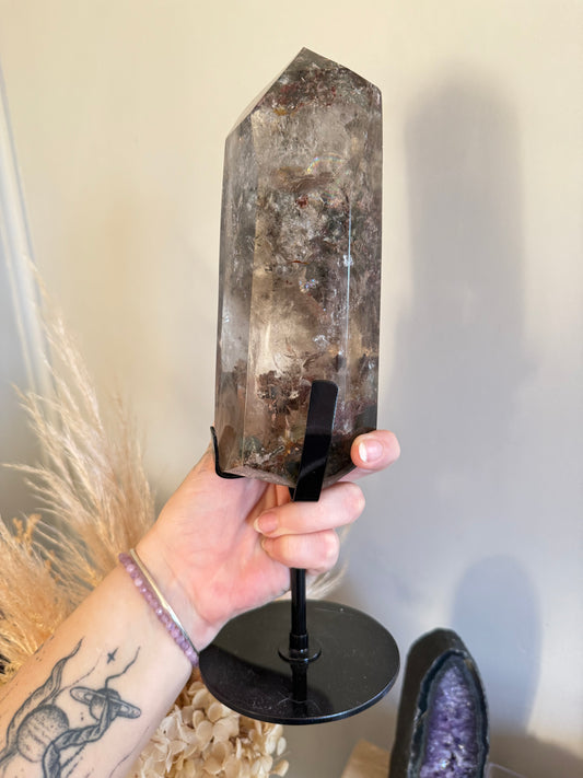 Garden Quartz Freeform on Stand