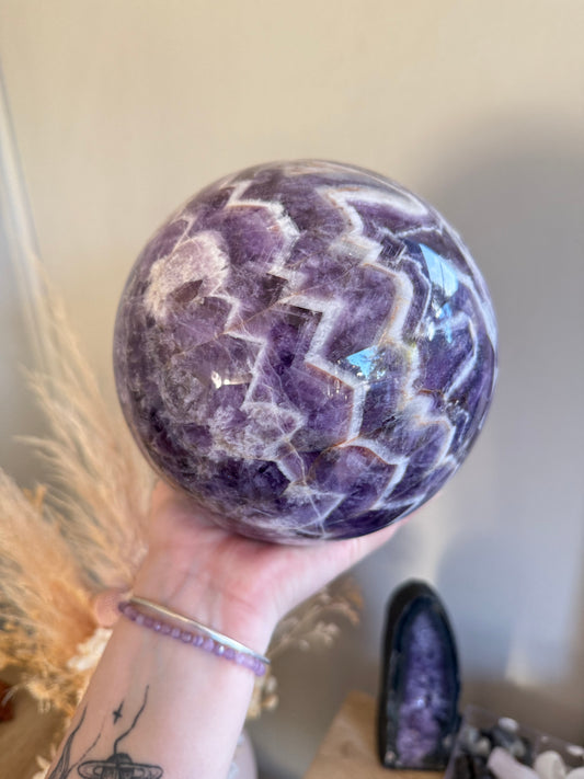 XL Chevron Amethyst Sphere